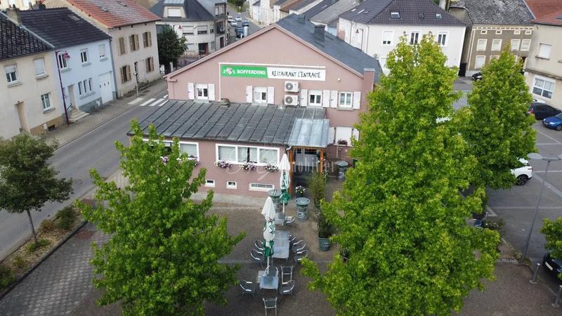 Immeuble mixte - 10 pièces