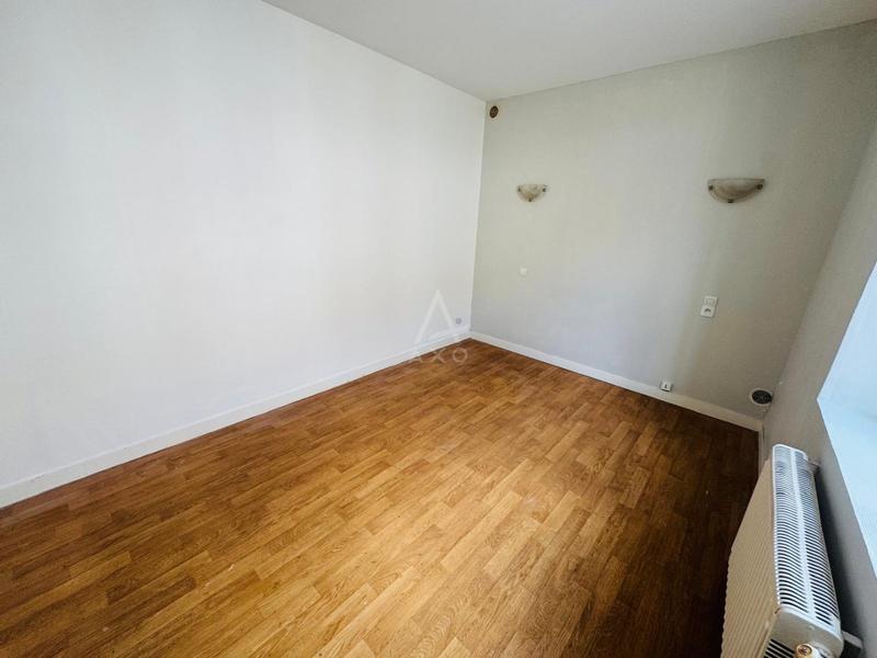 Maison - 143 m² - 7 pièces