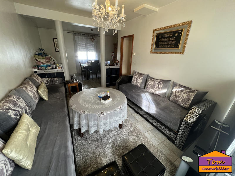 Maison - 102 m² - 6 pièces