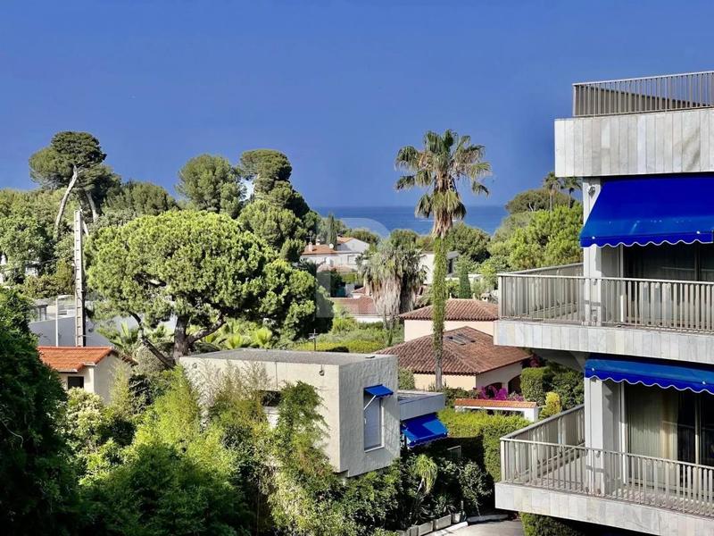 Appartement - 138 m² - 4 pièces