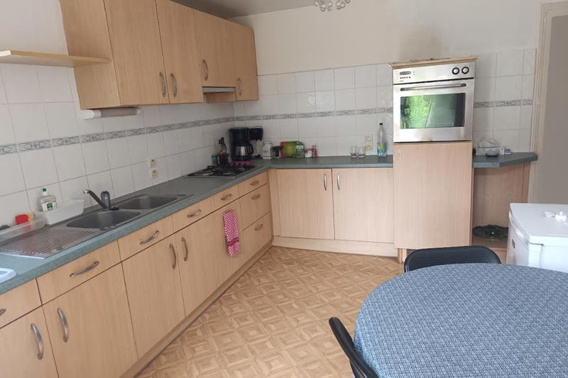 Maison - 122 m² - 7 pièces