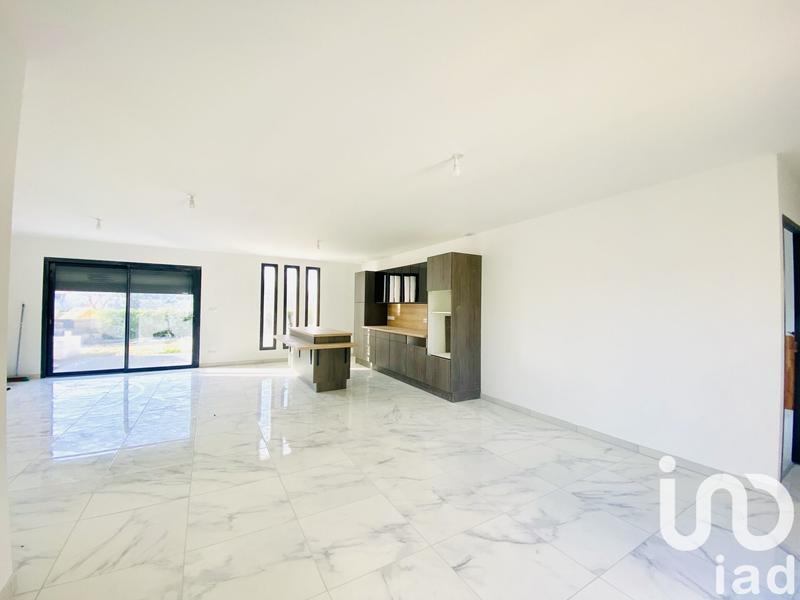 Maison - 108 m² - 4 pièces