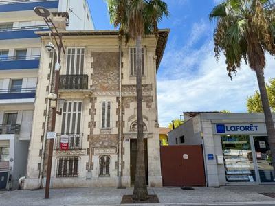 Maison - 160 m² - 4 pièces