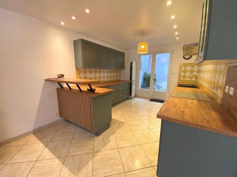 Appartement - 85 m² - 4 pièces