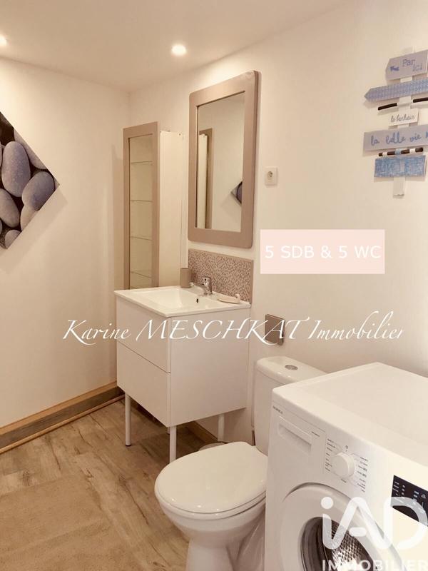 Maison - 360 m² - 21 pièces