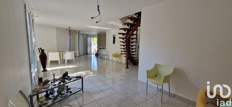 Maison - 166 m² - 6 pièces