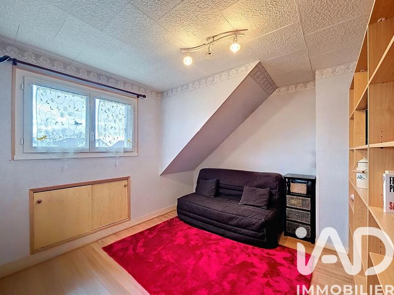 Maison - 105 m² - 5 pièces