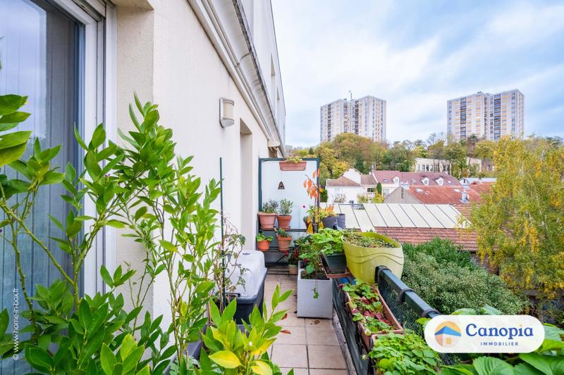 Appartement - 96 m² - 5 pièces