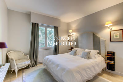 Maison - 180 m² - 6 pièces