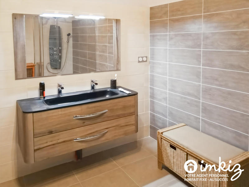 Maison - 135 m² - 6 pièces