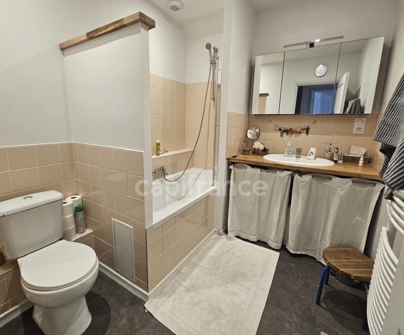 Maison - 98 m² - 5 pièces