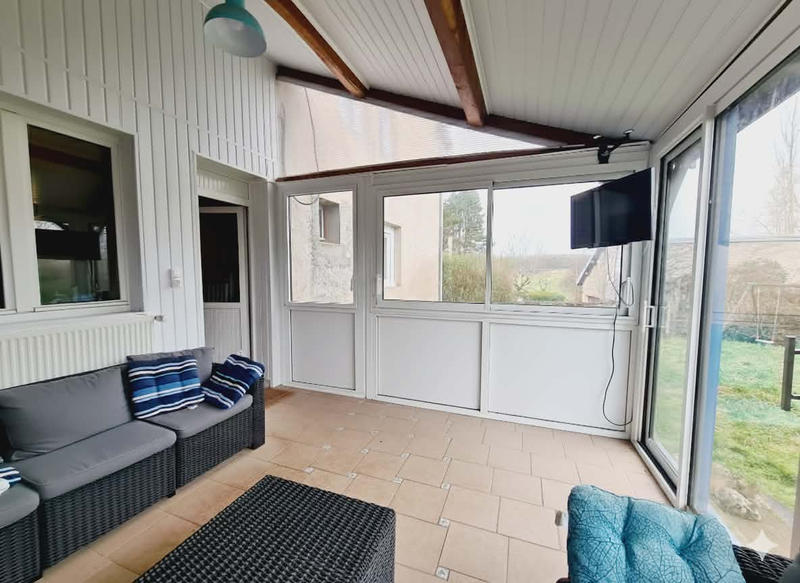 Maison - 210 m² - 8 pièces