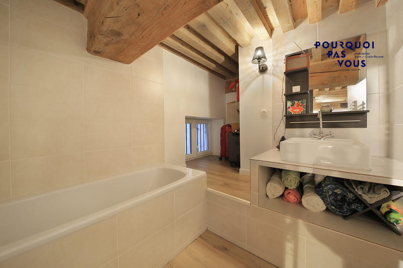 Appartement - 110 m² - 4 pièces