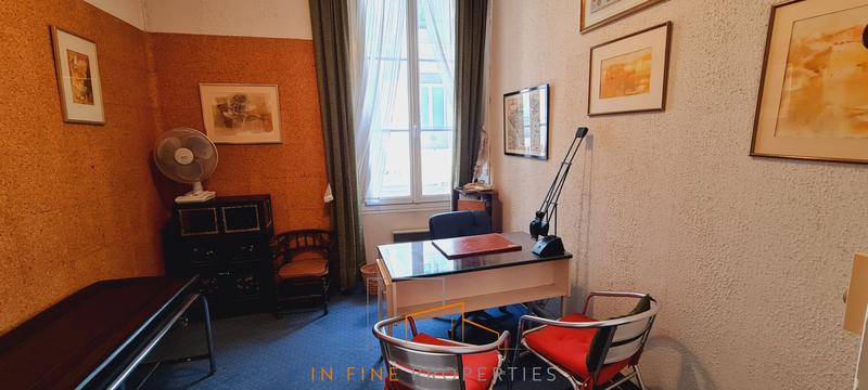 Appartement - 103 m² - 5 pièces