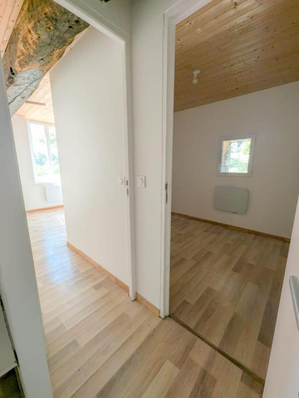 Maison - 162 m² - 9 pièces