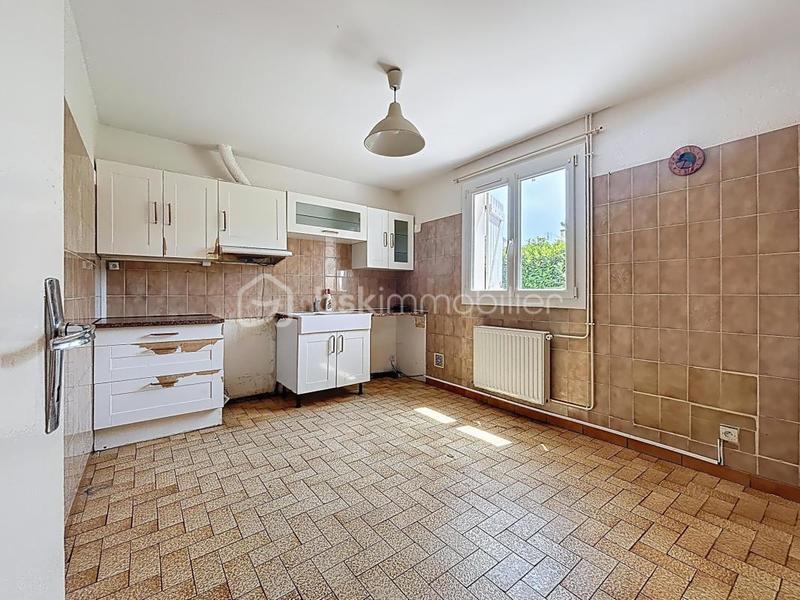 Maison traditionnelle - 144 m² - 6 pièces