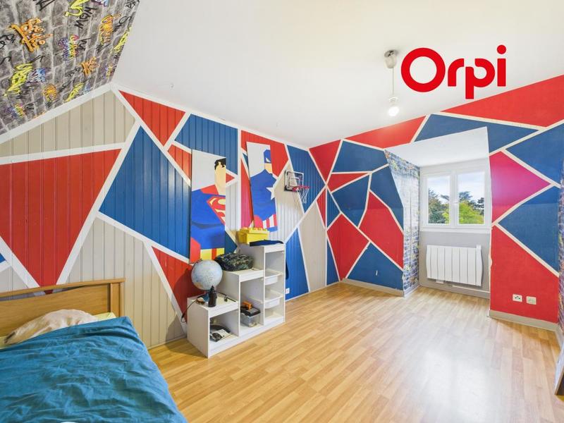 Maison - 92 m² - 4 pièces