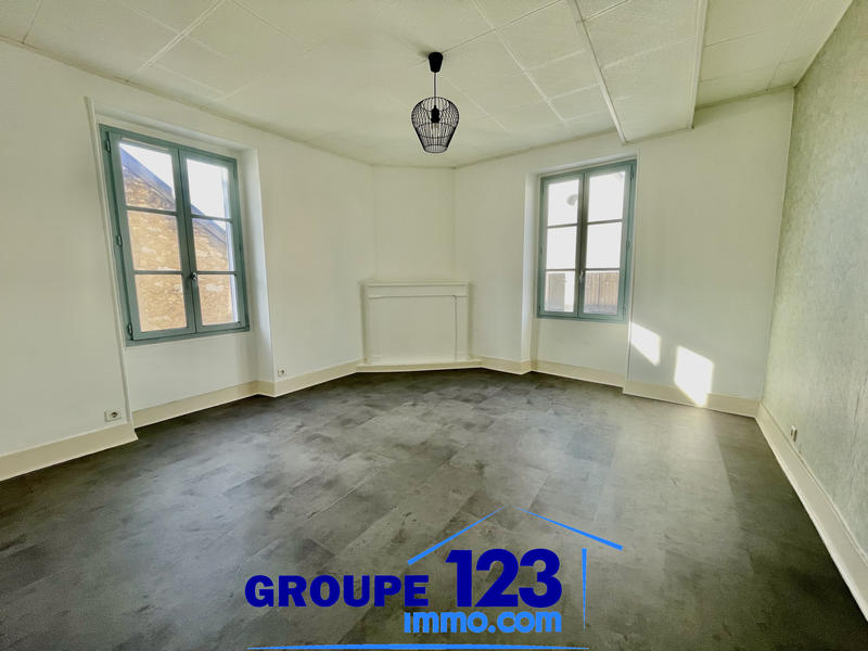Maison - 92 m² - 4 pièces