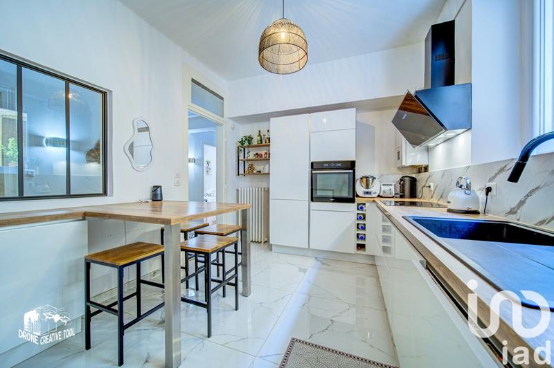 Appartement - 150 m² - 6 pièces