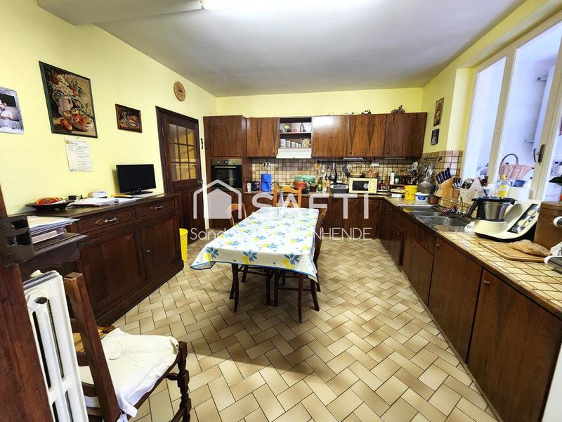 Maison - 175 m² - 5 pièces