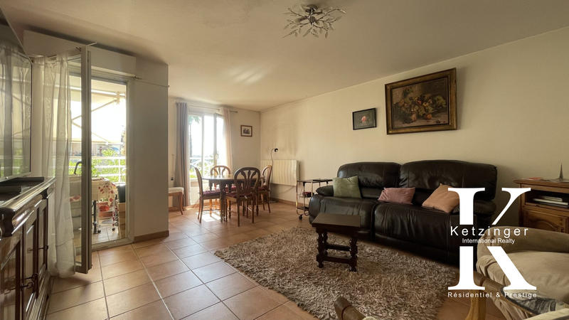 Appartement - 82 m² - 4 pièces