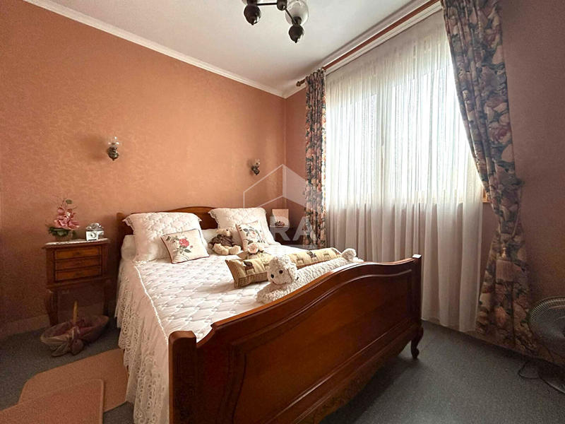 Maison - 88 m² - 6 pièces