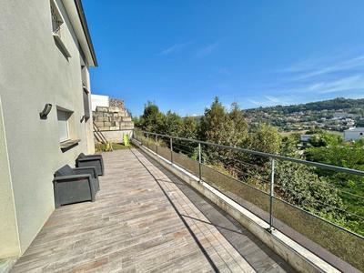 Maison - 153 m² - 6 pièces