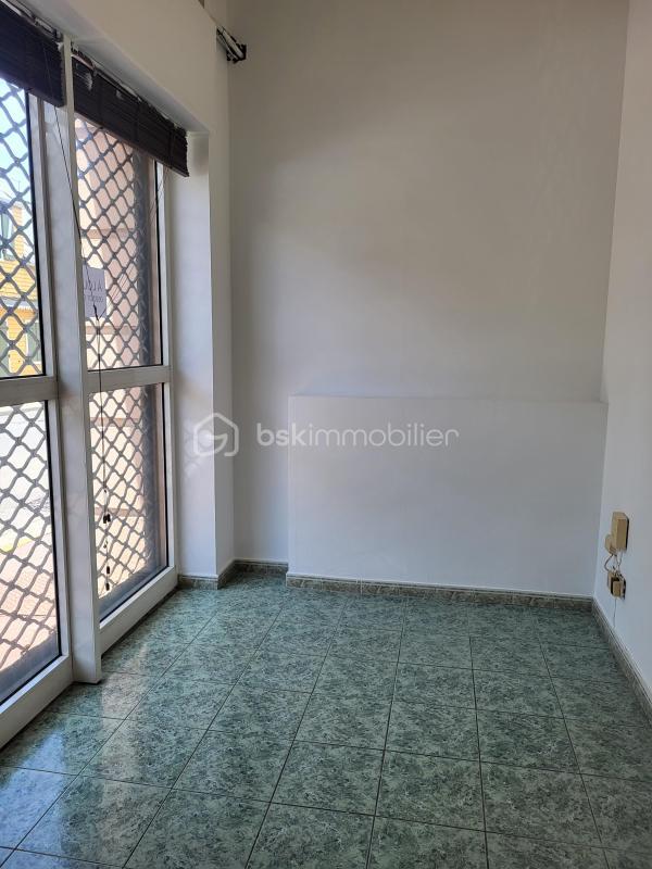 Local commercial - 50 m² - 1 pièce