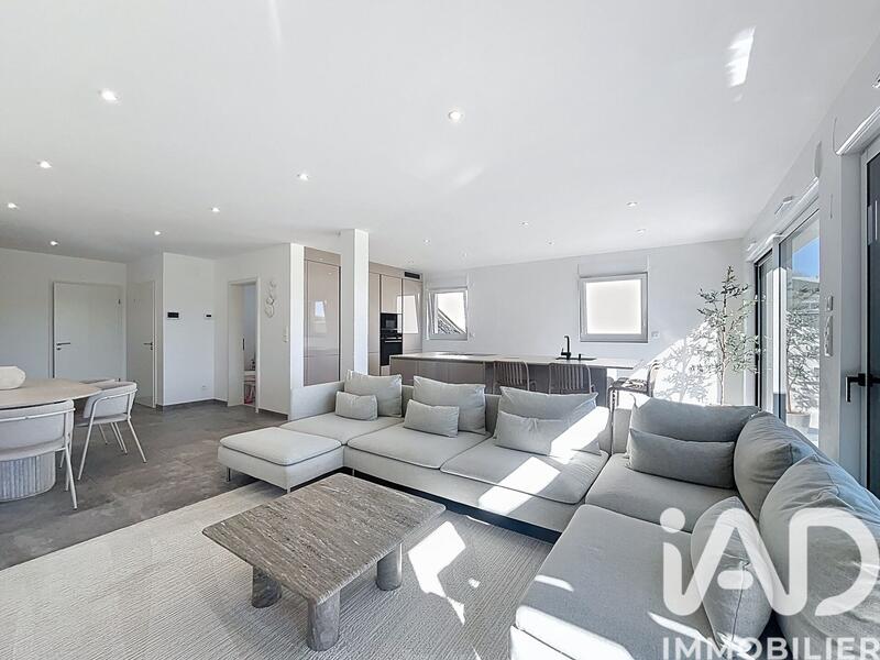 Maison - 109 m² - 5 pièces