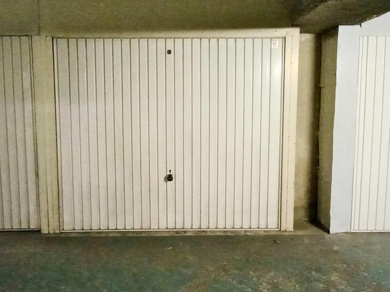 Parking / Garage - 14 m²