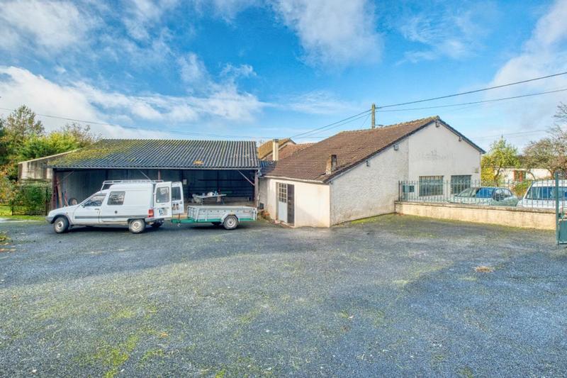 Maison - 140 m² - 5 pièces