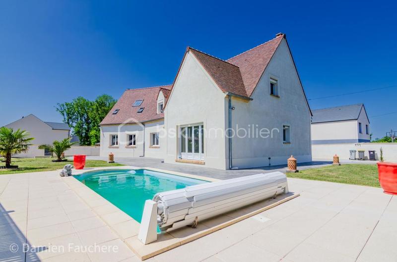 Demeure - 310 m² - 10 pièces