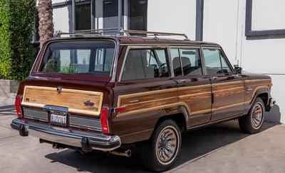 Jeep Wagoneer Grand