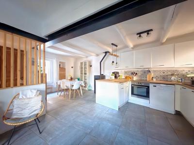 Maison - 72 m² - 4 pièces