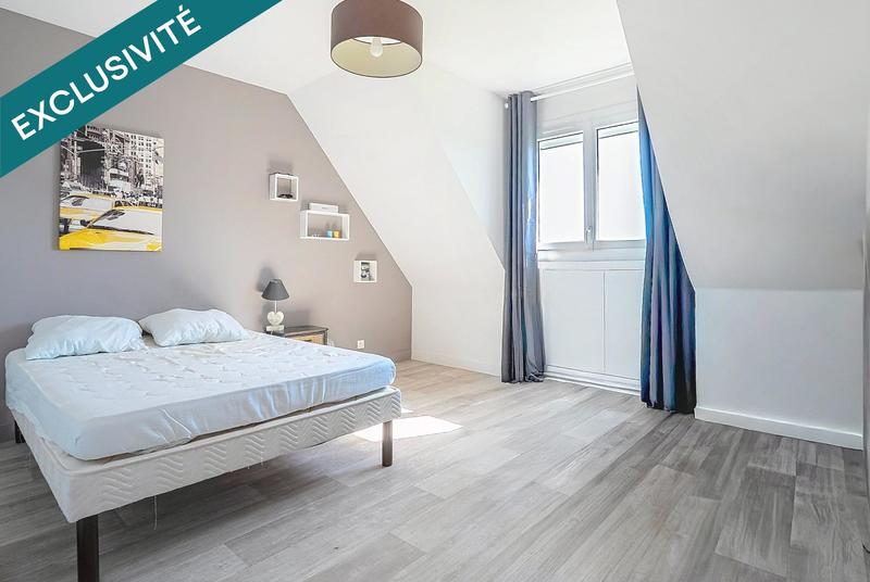 Maison - 202 m² - 6 pièces