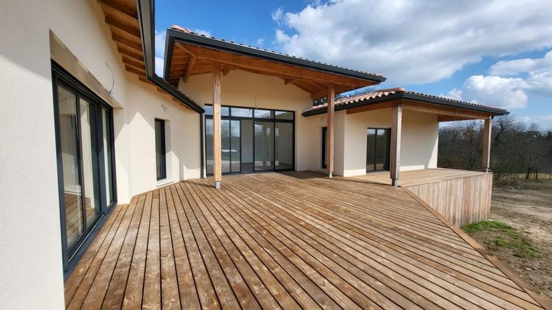 Maison - 167 m² - 7 pièces