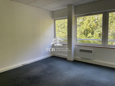 Bureau - 140 m²