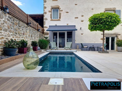 Maison ancienne - 181 m² - 7 pièces