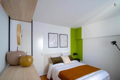 Chambre - 11 m² - 4 pièces