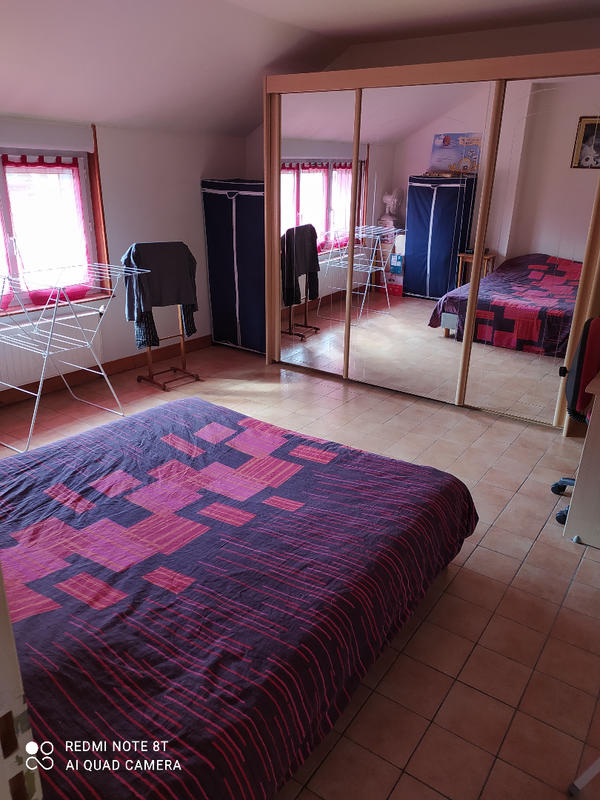 Appartement - 90 m² - 3 pièces