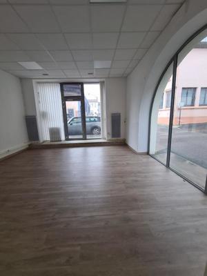 Local d'activité / Entrepôt - 42 m²