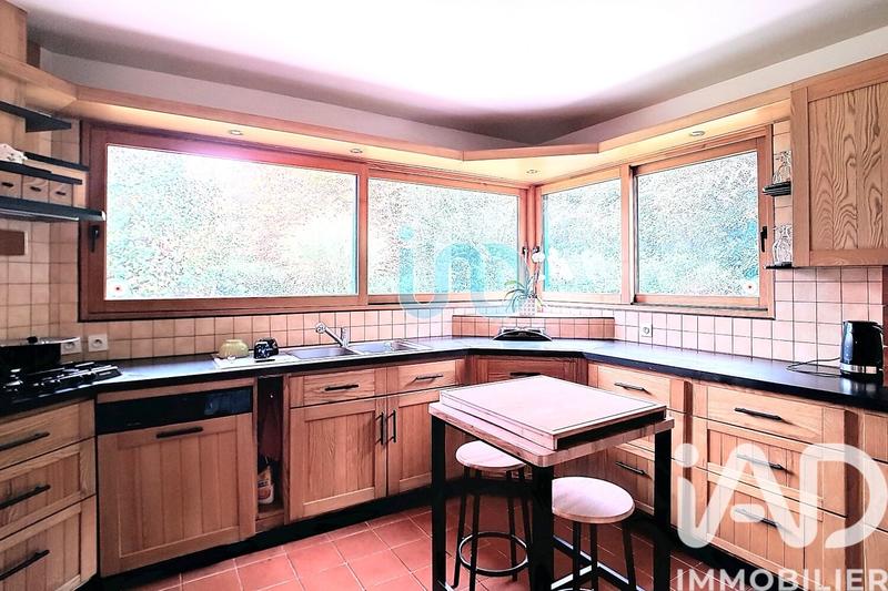 Maison de maîtres - 182 m² - 8 pièces