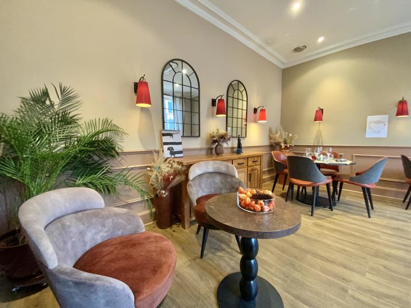 Maison de ville - 400 m² - 10 pièces