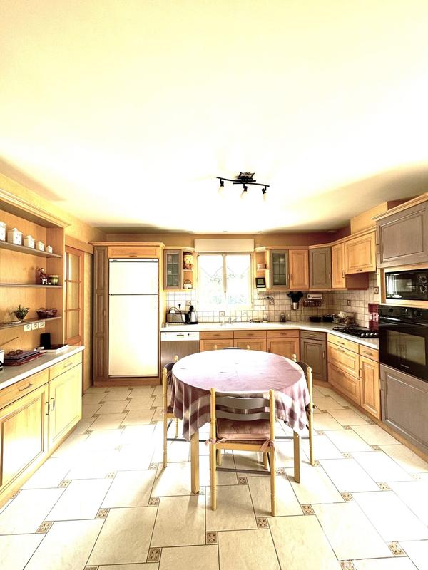 Maison - 135 m² - 6 pièces