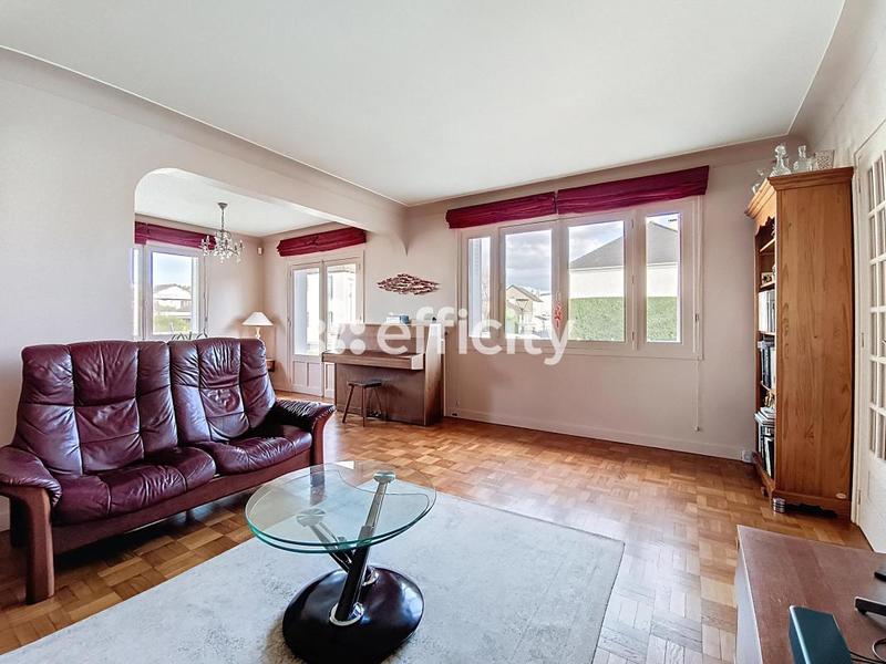 Pavillon - 145 m² - 6 pièces