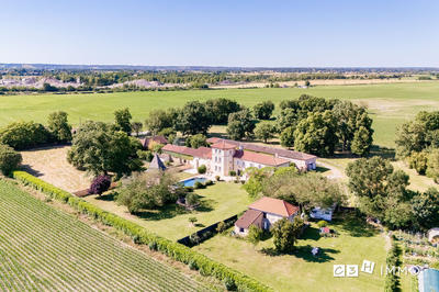 Château - 520 m² - 12 pièces