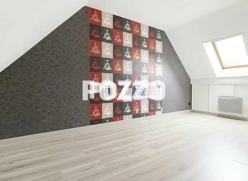 Maison - 185 m² - 10 pièces