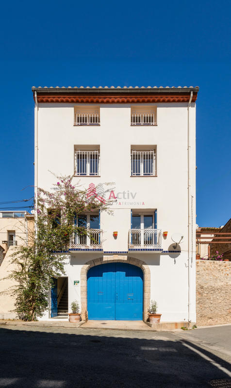 Maison de village - 195 m² - 9 pièces