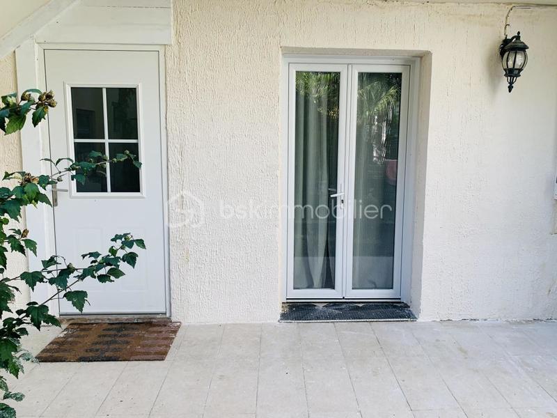 Appartement - 75 m² - 4 pièces