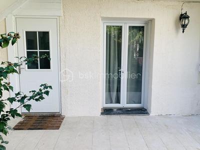 Appartement - 75 m² - 4 pièces